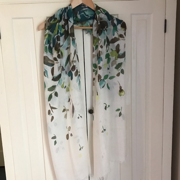 LORO PIANA CASHMERE/SILK SCARF/WRAP - Picture 1 of 12